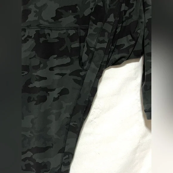 Lululemon High Rise Camo Align Pant 28" Yoga Activewear Leggings Workout Gym - Picture 8 of 13